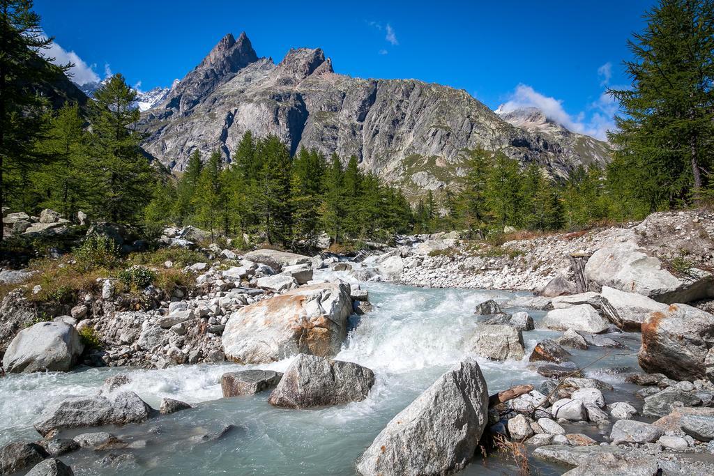 Hotel Lo Scoiattolo Courmayeur Zewnętrze zdjęcie